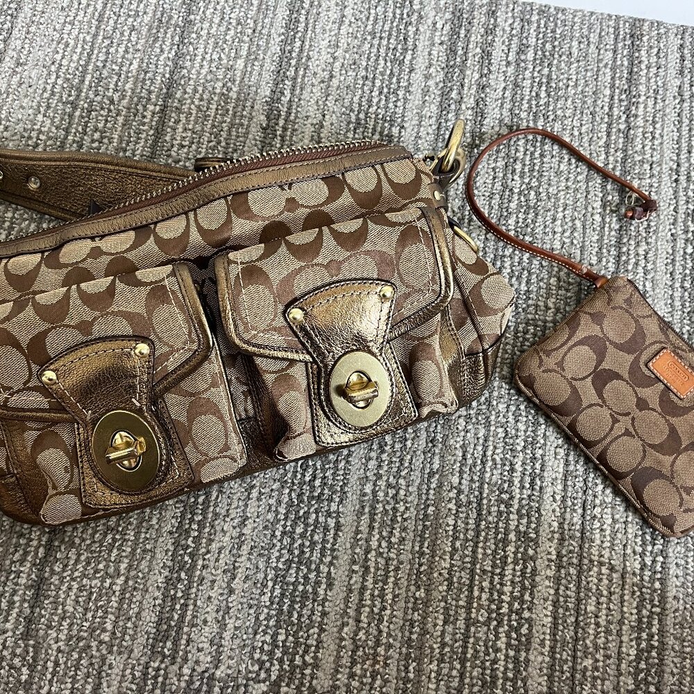 Coach Bags: Early 2000s Card Wallet and Purse